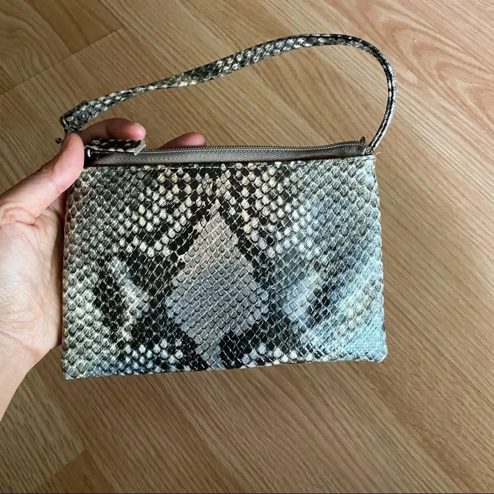 Women’s Snake Skin Print Faux Leather Mini Wristlet